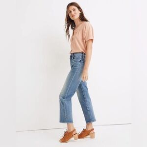 Madewell slim wide leg crop in size 27, light wash